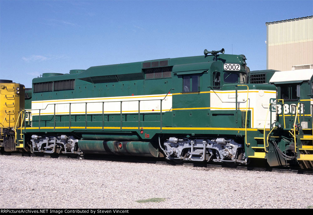 Aeizona & California GP30m #3002. Not yet lettered.